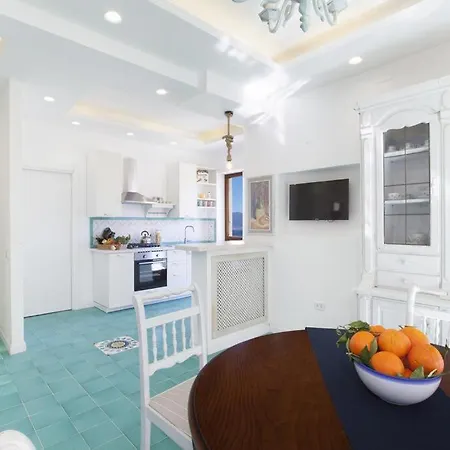 Appartamento Super Attico Vista Mare Con Piscina