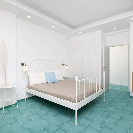 Super Attico Vista Mare Con Piscina