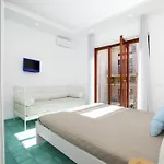 Super Attico Vista Mare Con Piscina Apartment Sorrento