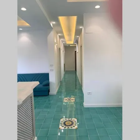 Super Attico Vista Mare Con Piscina Sorrento