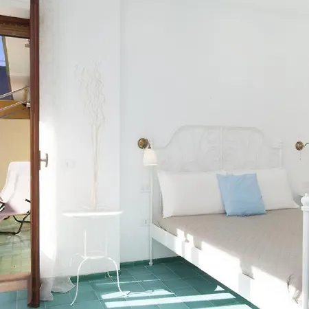 Apartment Super Attico Vista Mare Con Piscina