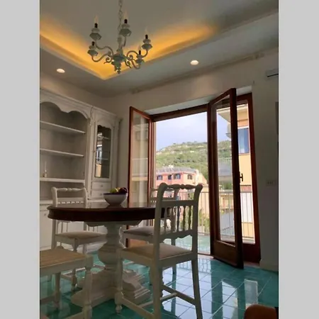 Super Attico Vista Mare Con Piscina Appartement *