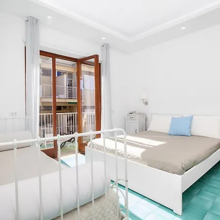 Super Attico Vista Mare Con Piscina