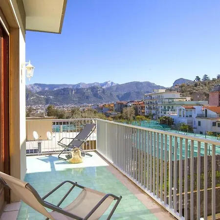 Super Attico Vista Mare Con Piscina Apartmán *