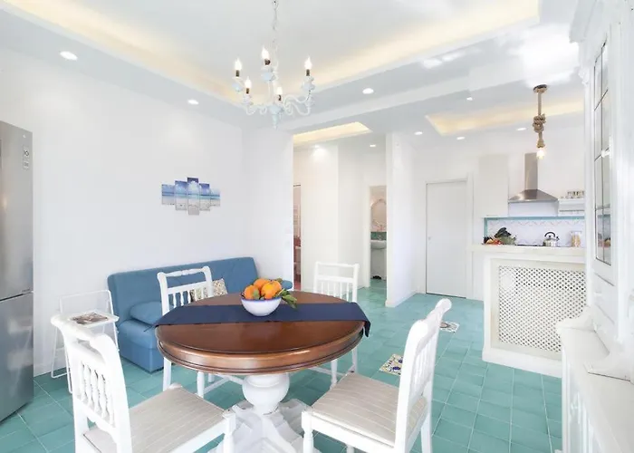 Super Attico Vista Mare Con Piscina Sorrento