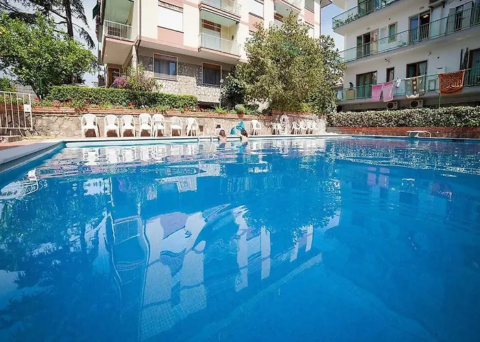 Super Attico Vista Mare Con Piscina Sorrento