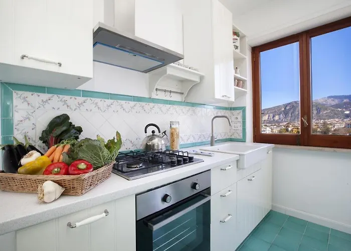 Super Attico Vista Mare Con Piscina Apartmán *